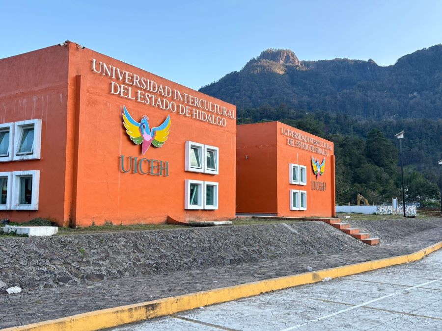 Construye UICEH Gimnasio-Auditorio Universitario