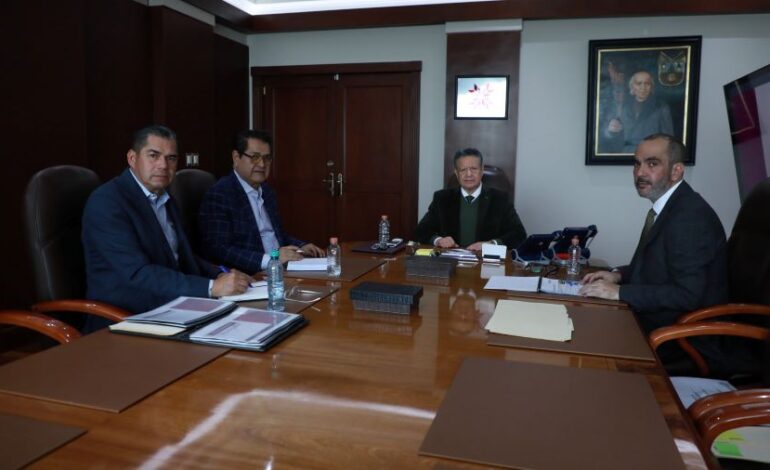 Gabinete de Seguridad Detiene a Cinco Personas y Recupera 10 Vehículos Tras Operativo en Tula