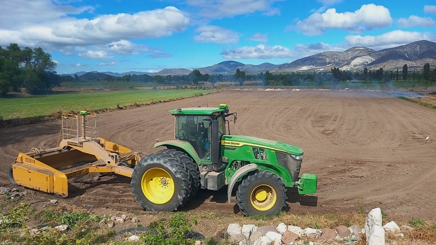 Nivela SIPDUS 800 Hectáreas Como Parte del Plan Nacional de Tecnificación del Campo