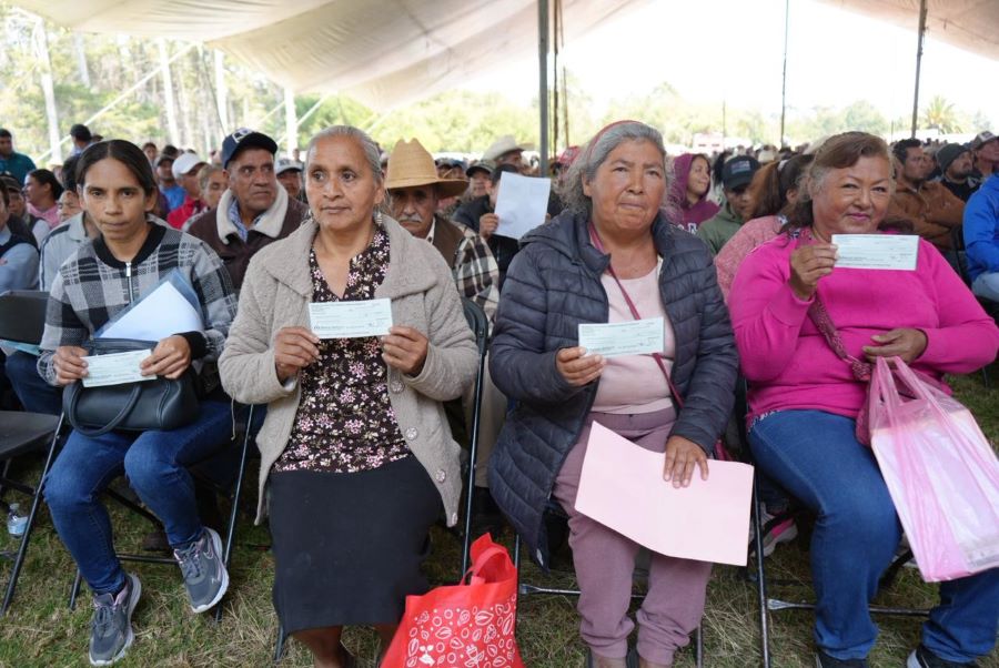 2,400 productores recibieron apoyos para el campo