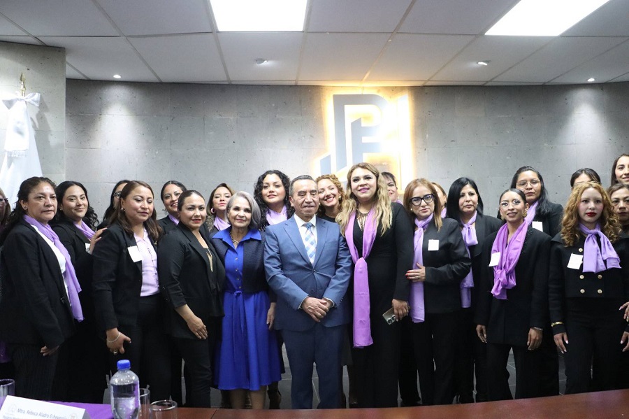 Colegio de Mujeres Abogadas del Estado de Hidalgo A.C. entrega el Reconocimiento al Mérito Jurídico “Benito Juárez”