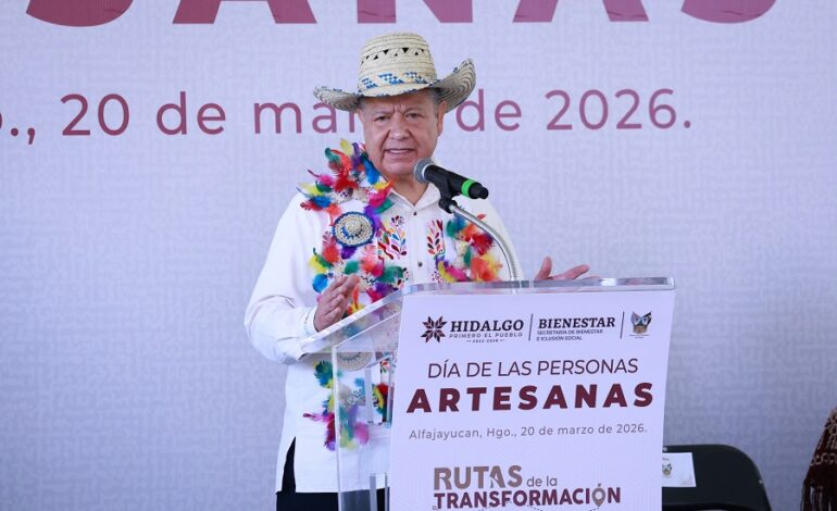 Julio Menchaca proyecta al sector artesanal hidalguense