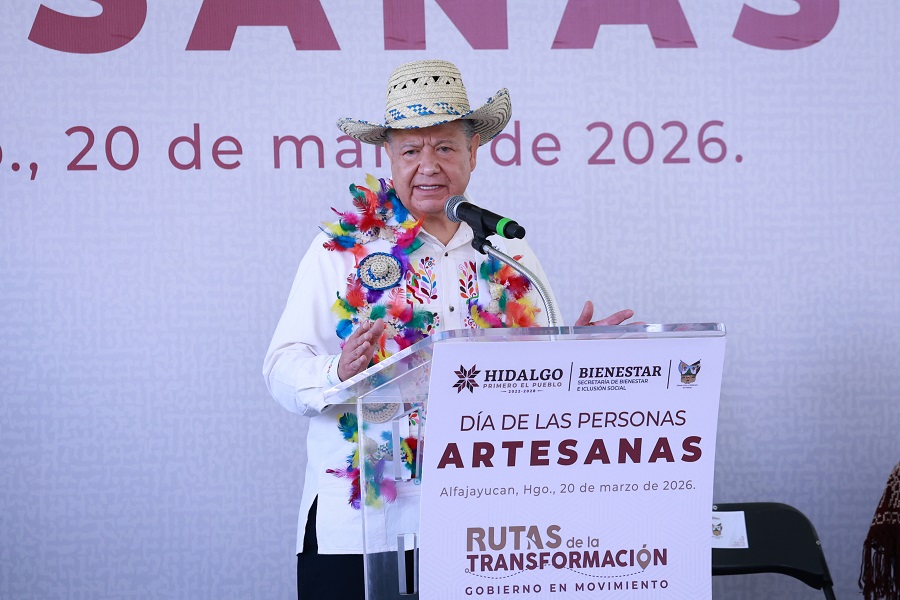 Julio Menchaca proyecta al sector artesanal hidalguense