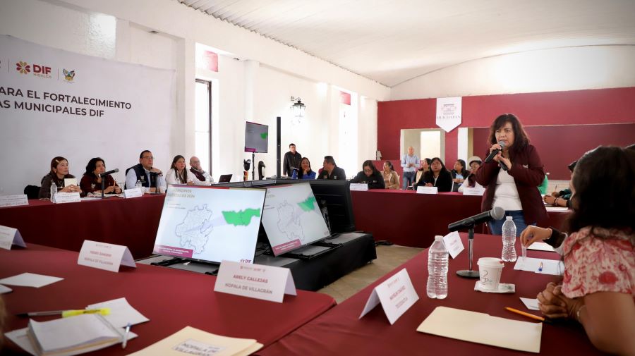 Llama Edda Vite Ramos a DIF Municipales de la Región Huichapan a aprovechar convenios de colaboración para fortalecer la atención social