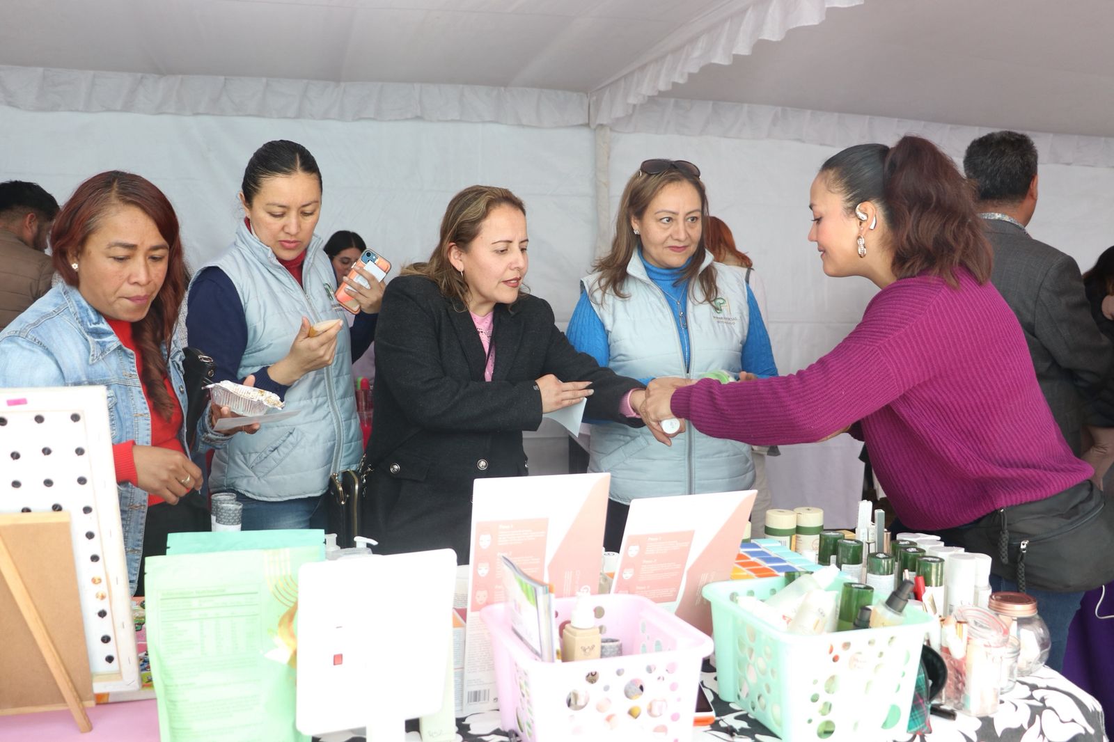 Poder Judicial de Hidalgo impulsa empoderamiento de las mujeres con la Mercadita Judicial 2026