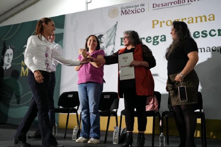 Con Entrega de 500 Escrituras y 447 Condonaciones de Créditos a Mujeres de Tecámac, Edomex, Claudia Sheinbaum Inicia Conmemoración del Día Internacional de La Mujer