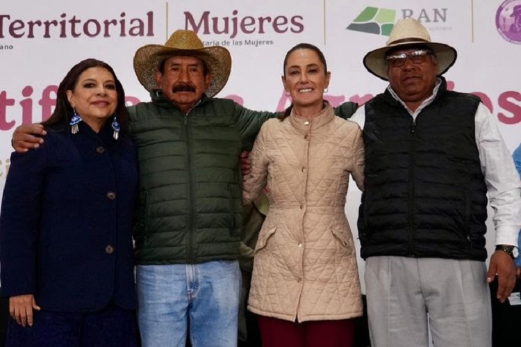 Reivindicamos Los Derechos Agrarios de Las Mujeres: Presidenta Claudia Sheinbaum Entrega Títulos Agrarios a Mujeres en Cdmx; La Meta es de 150 Mil en El País