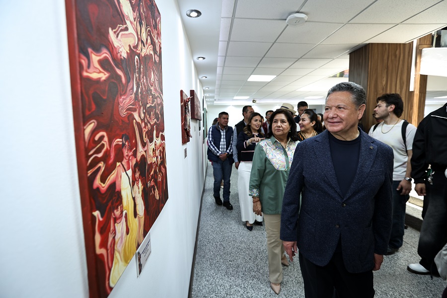 Como un “acto de reconstrucción”, Julio Menchaca inaugura Intervención Gráfica 4.1 Hióki