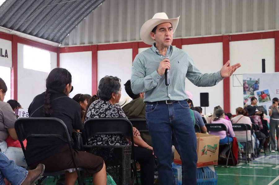 Con más de 2 millones de pesos fortalecen al campo hidalguense con múltiples entregas