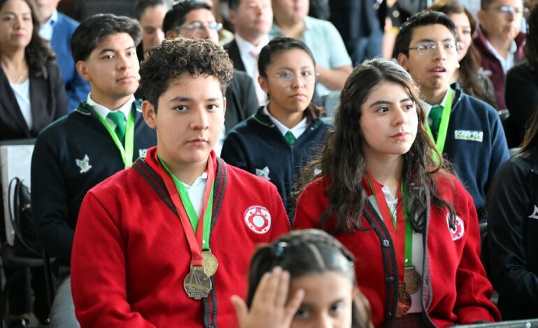 Congreso Reconoce Talento de Niñas, Niños y Jóvenes Que Participaron en Expociencias Nacional 2025
