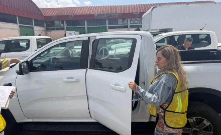 Constata la Contraloría Estatal Entrega de Siete Vehículos a Seguridad Pública