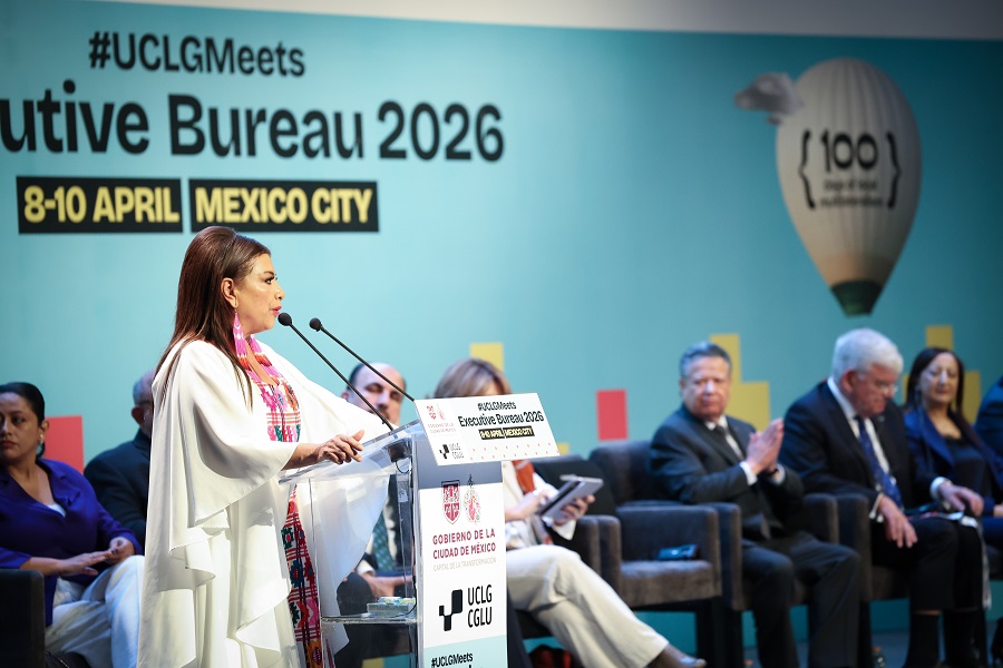 Julio Menchaca acompaña al Buró Ejecutivo de Ciudades y Gobiernos Locales Unidos