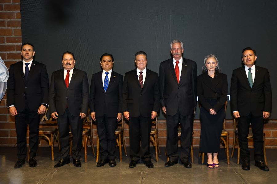 Julio Menchaca y sector empresarial cierran filas para fortalecer el desarrollo económico de Hidalgo