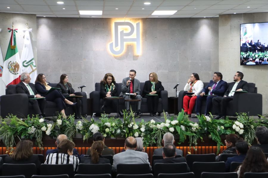 Juezas, jueces, magistradas y magistrados de los ámbitos estatal y federal participaron en el “Conversatorios de Actualidad Jurisdiccional 2026”.