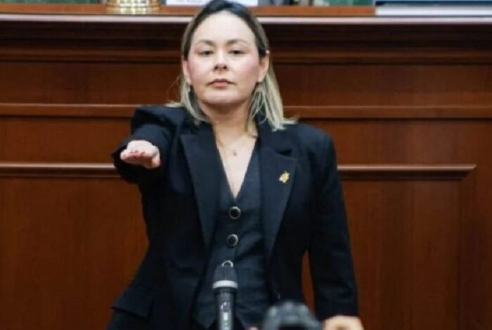 Congreso Avala Relevo en Sinaloa; Bonilla Asume Gubernatura Interina