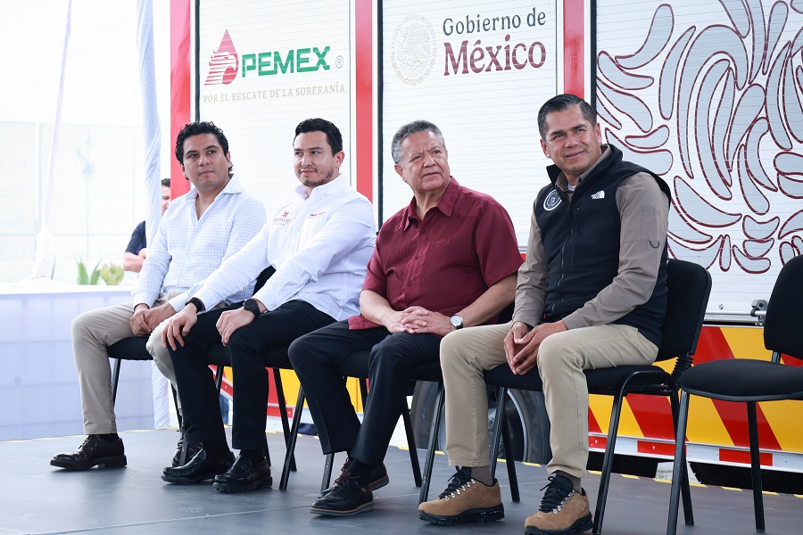 Alejandro Velázquez informó que Pemex entregó 84.6 millones de pesos de Inversion Directa a Hidalgo