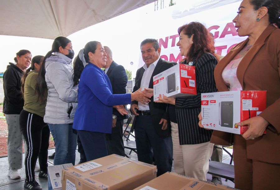 IHE Fortalece Espacios Escolares con Cisternas a 5 Escuelas, 8 más con Pintura y Material Para Mantenimiento de Infraestructura en Actopan