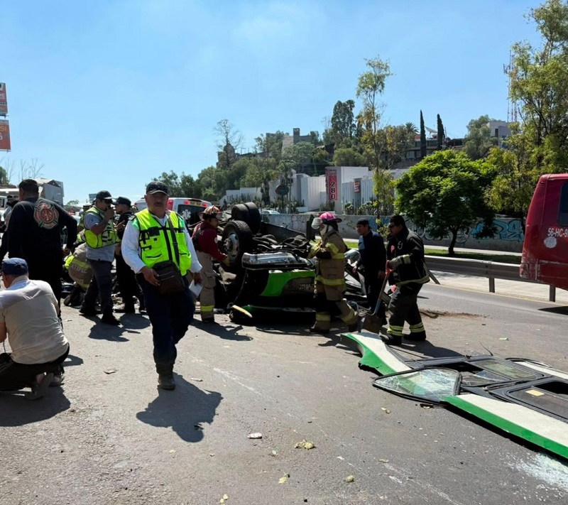 Choque Entre Transporte Público en la México-Pachuca, Saldo 15 Lesionados