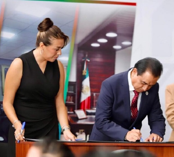 El Congreso de Hidalgo y la Comisión de Derechos Humanos del Estado Firman Convenio para desarrollar programas académicos.
