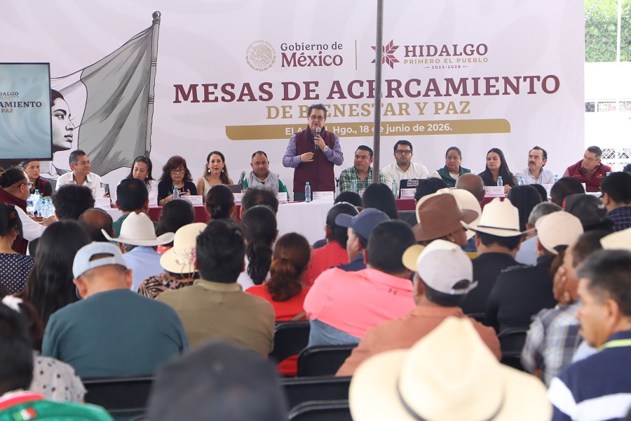 Dialoga Segobh con habitantes de El Arenal en mesas de bienestar y paz