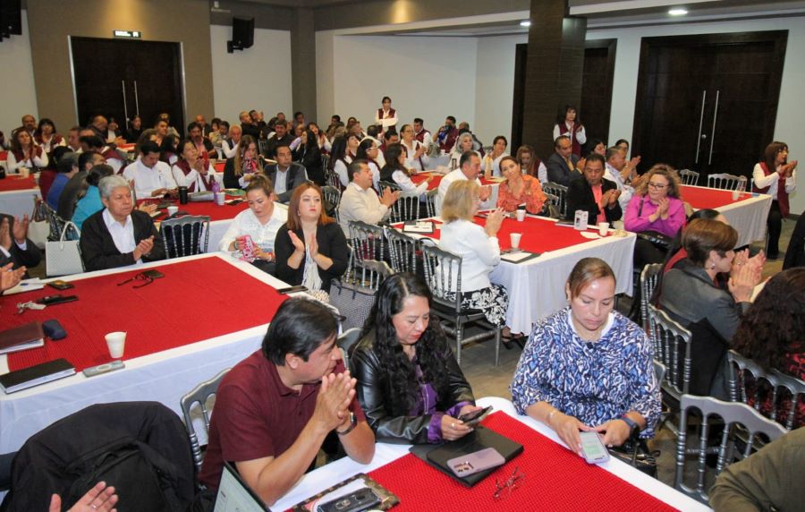 Fortalece IHE Actualización Académica en Educación Básica