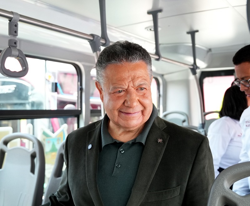 Multas de  2 Mil 300 a 3 Mil 500 Pesos a Quienes Circulen Por El Carril Confinado del Sistema de Transporte Tuzobus