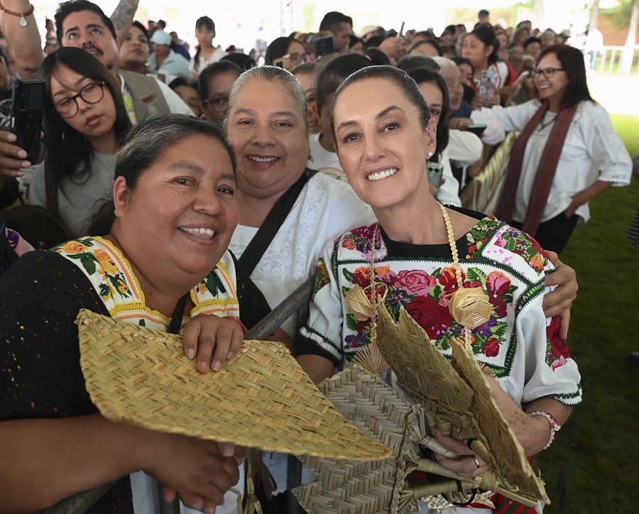 Las mujeres somos el alma de la nación, por eso hay que reconocerlas