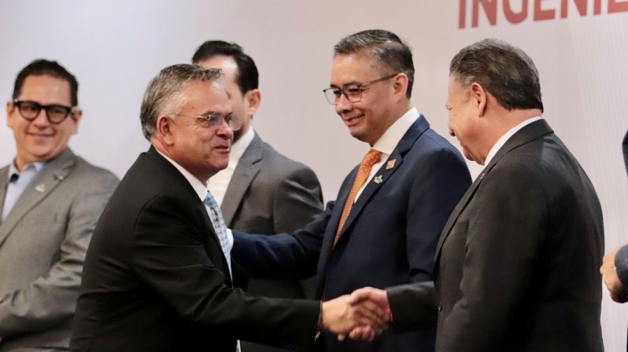 Julio Menchaca Combate Rezago en Infraestructura Pública; Inversión Supera 25 Mil Millones de Pesos