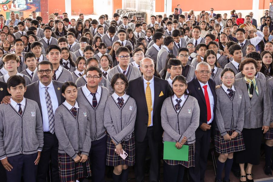 Cerca de 570 Mil Estudiantes de Educación Básica Concluyen el Ciclo Escolar 2025-2026