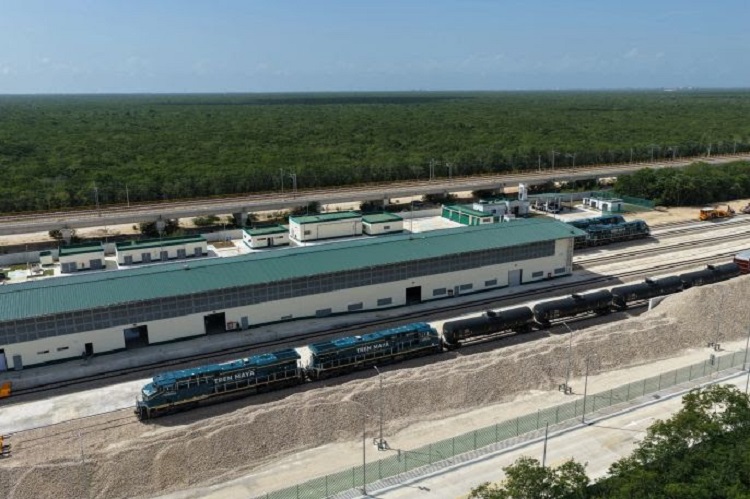 Presidenta Claudia Sheinbaum Anuncia Llegada de Las Primeras 12 Locomotoras del Tren Maya de Carga; Se Inaugura en 2027