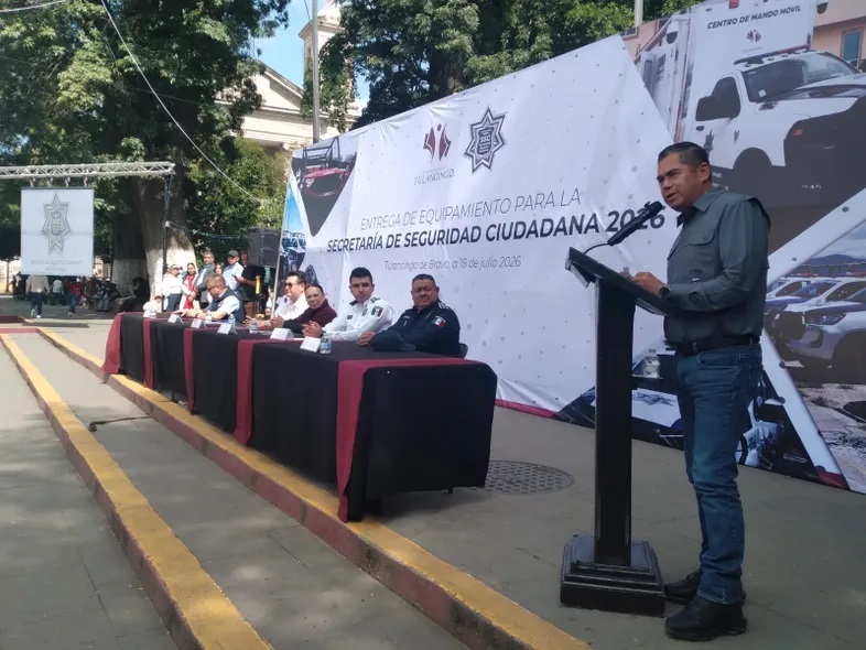 Refuerzan la Seguridad en Tulancingo, Entregan Patrullas y C2 Móvil