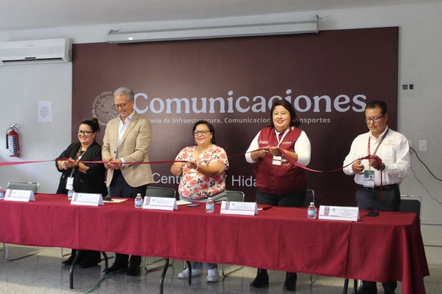 Acerca ISSSTE Hidalgo atención y servicios primarios de salud para trabajadores de la SICT
