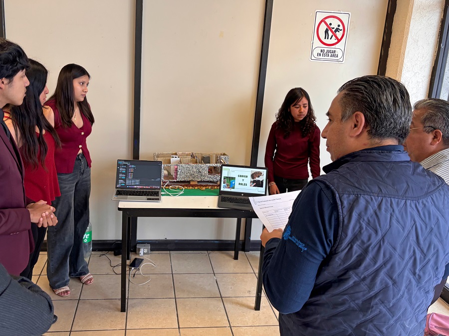 ITESHU Fortalece La Formación Tecnológica de Estudiantes del Cecyteh