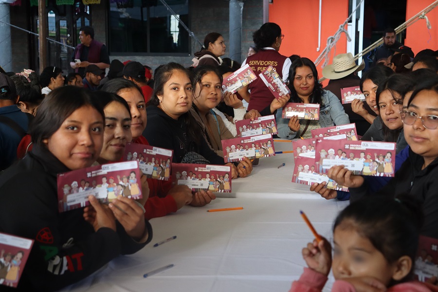 Ochenta y dos Municipios ya Recibieron Tarjetas de Programas Del Pueblo del Gobierno del Estado