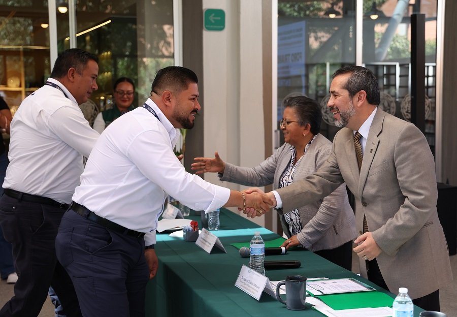 Reconoce IMSS Hidalgo a empresas con entrega de 40 distintivos ELSSA