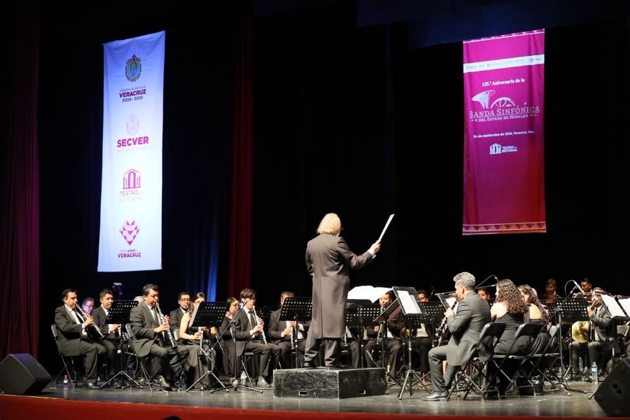 Banda Sinfónica del Estado de Hidalgo celebra sus 125 años con gala en Veracruz