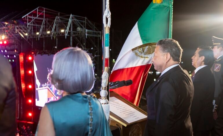 Conmemora Julio Menchaca, Junto Con el Pueblo de Hidalgo, el 216 Aniversario del Inicio de la Independencia de México