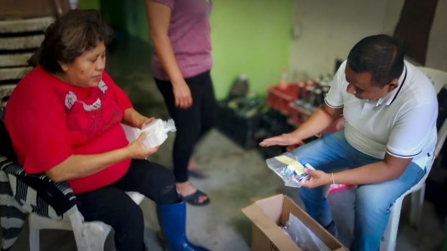 DIF Hidalgo y DIF Huehuetla amplían apoyos para grupos prioritarios