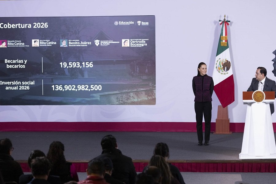 Becas Para el Bienestar Beneficiarán a 22 Millones de Estudiantes: Presidenta