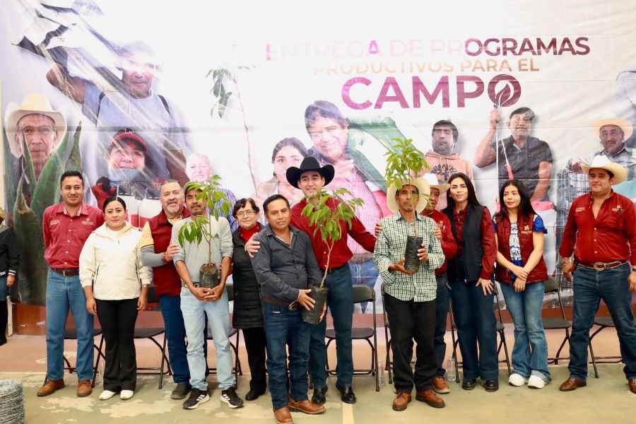Destina Saderh apoyos al sector agropecuario en Lolotla