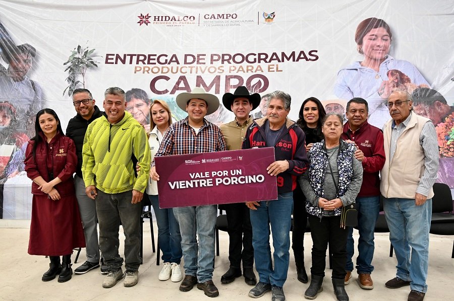 Saderh entrega apoyos productivos a 476 agro productores